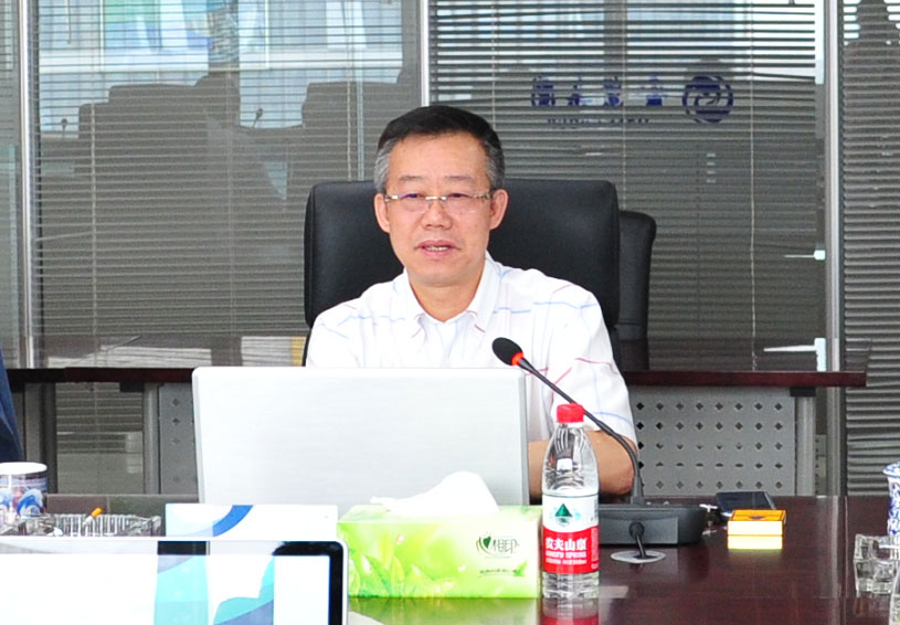 陜西省煙草公司副總經(jīng)理董旭紅一行蒞臨我公司調(diào)研 陜西省煙草公司副總經(jīng)理董旭紅一行蒞臨我公司調(diào)研