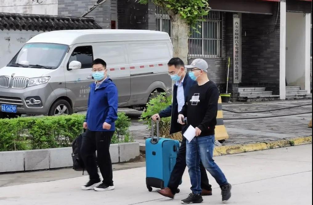 返校第一天 | 初夏的校園 終于等到你！