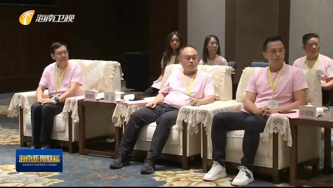 赤膽忠心強(qiáng)教育 同心共筑中國夢 赤膽忠心強(qiáng)教育 同心共筑中國夢