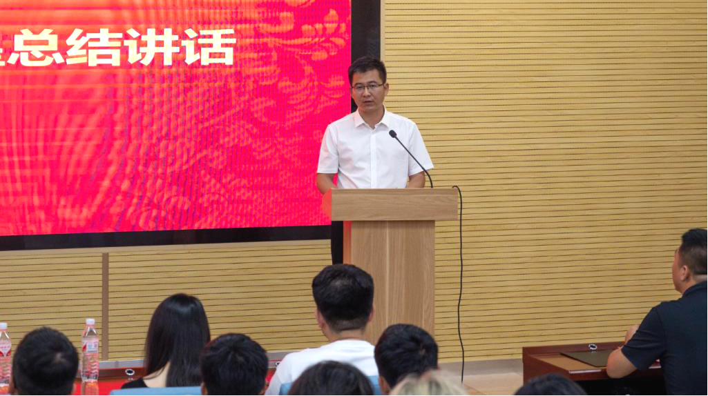 攜青春之志 赴星辰大?！靼裁鞯吕砉W院舉行畢業(yè)季系列活動