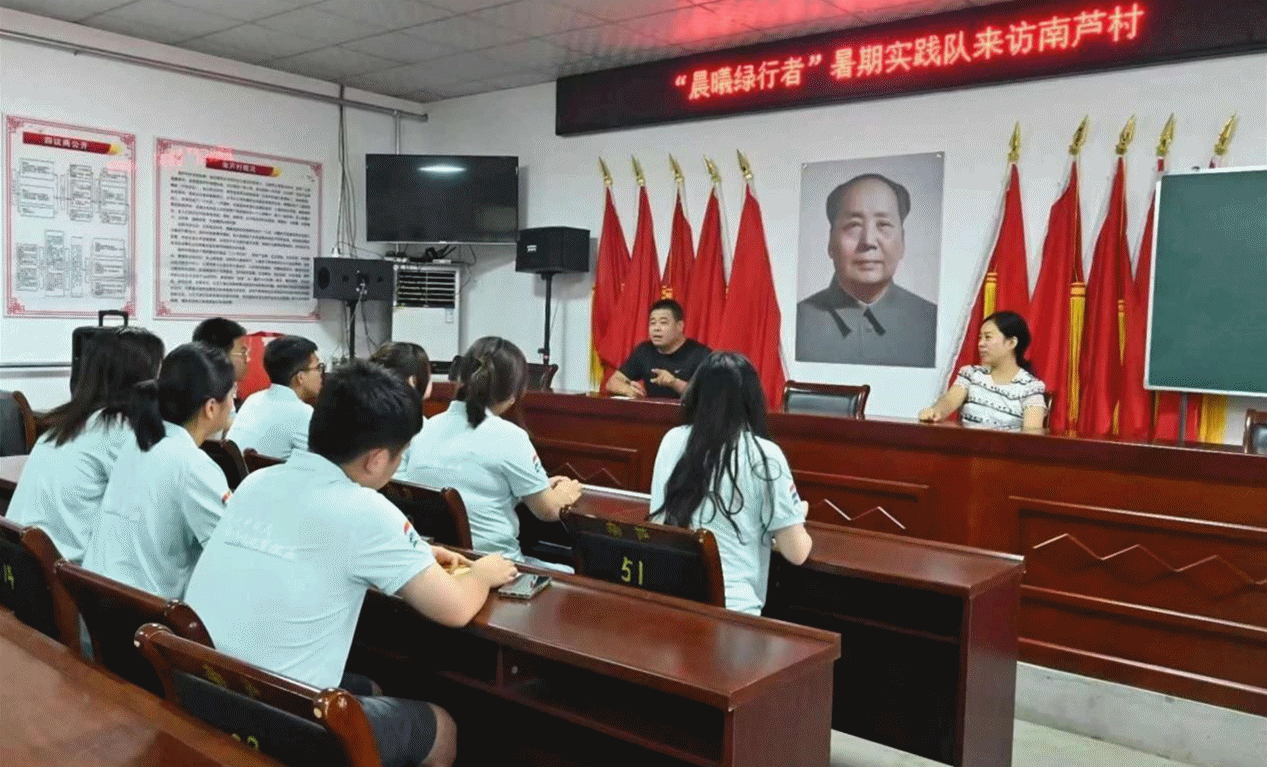 百名學(xué)子訪百企 百名學(xué)子訪百村 西安明德理工學(xué)院開(kāi)展“四百工程”專(zhuān)項(xiàng)活動(dòng)(下) 百名學(xué)子訪百企 百名學(xué)子訪百村 西安明德理工學(xué)院開(kāi)展“四百工程”專(zhuān)項(xiàng)活動(dòng)(下)