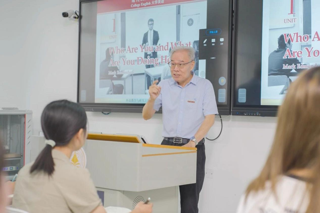 西安明德理工學(xué)院專業(yè)競(jìng)賽創(chuàng)佳績(jī) 課題獲批教育部立項(xiàng) 黨支部入選省級(jí)名單 西安明德理工學(xué)院專業(yè)競(jìng)賽創(chuàng)佳績(jī) 課題獲批教育部立項(xiàng) 黨支部入選省級(jí)名單