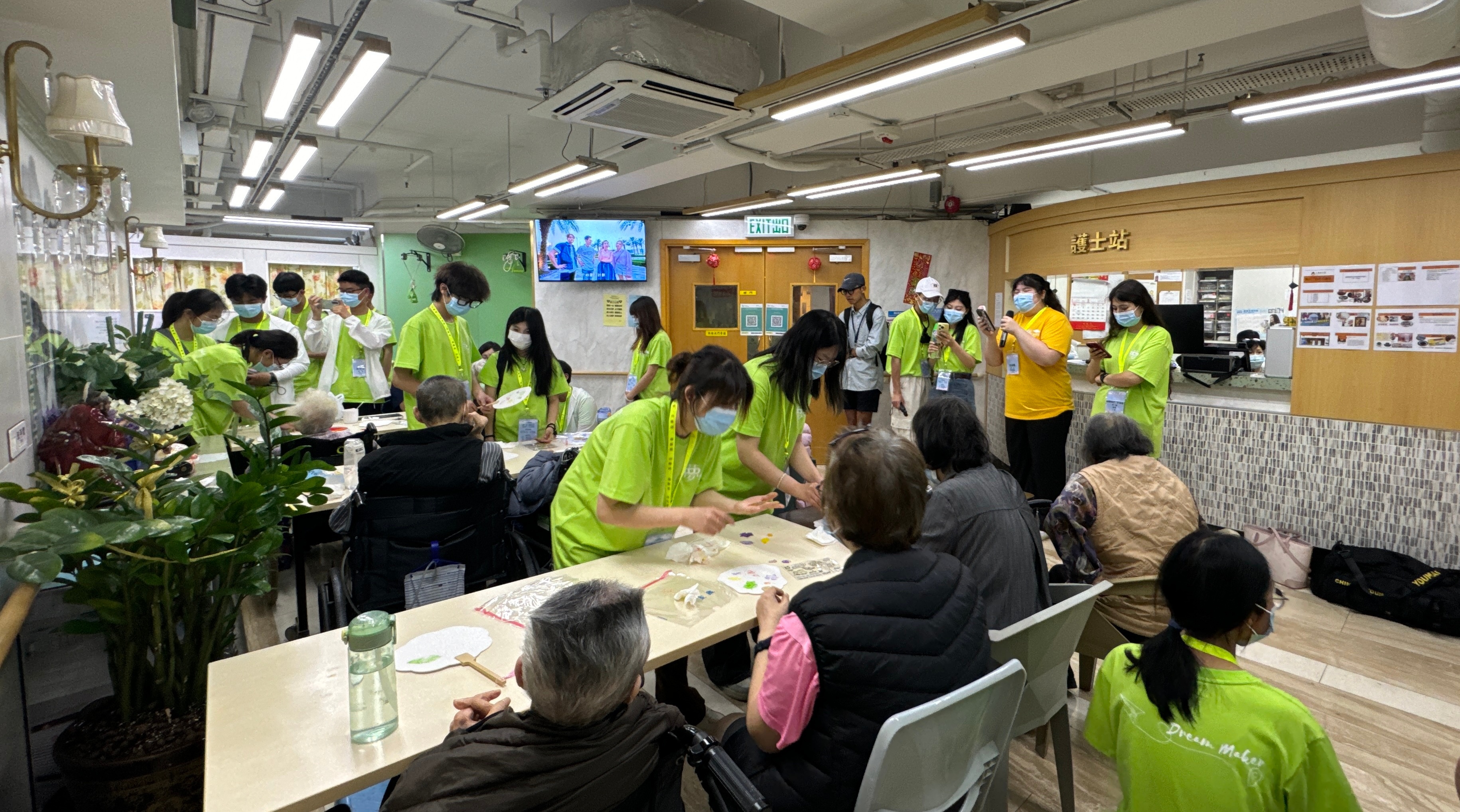 以青春之光 筑家國夢想 集團兩校師生代表赴香港參加2025青年夢想家交流營活動 以青春之光 筑家國夢想 集團兩校師生代表赴香港參加2025青年夢想家交流營活動